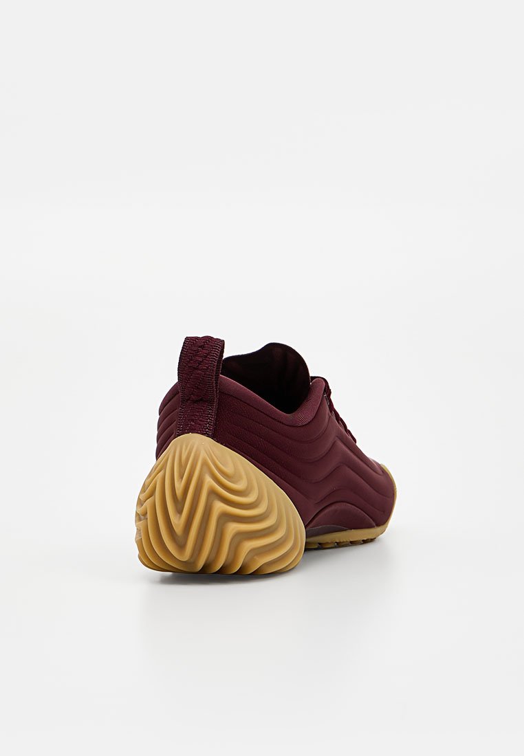 Nike Sportswear ASTRA ULTRA