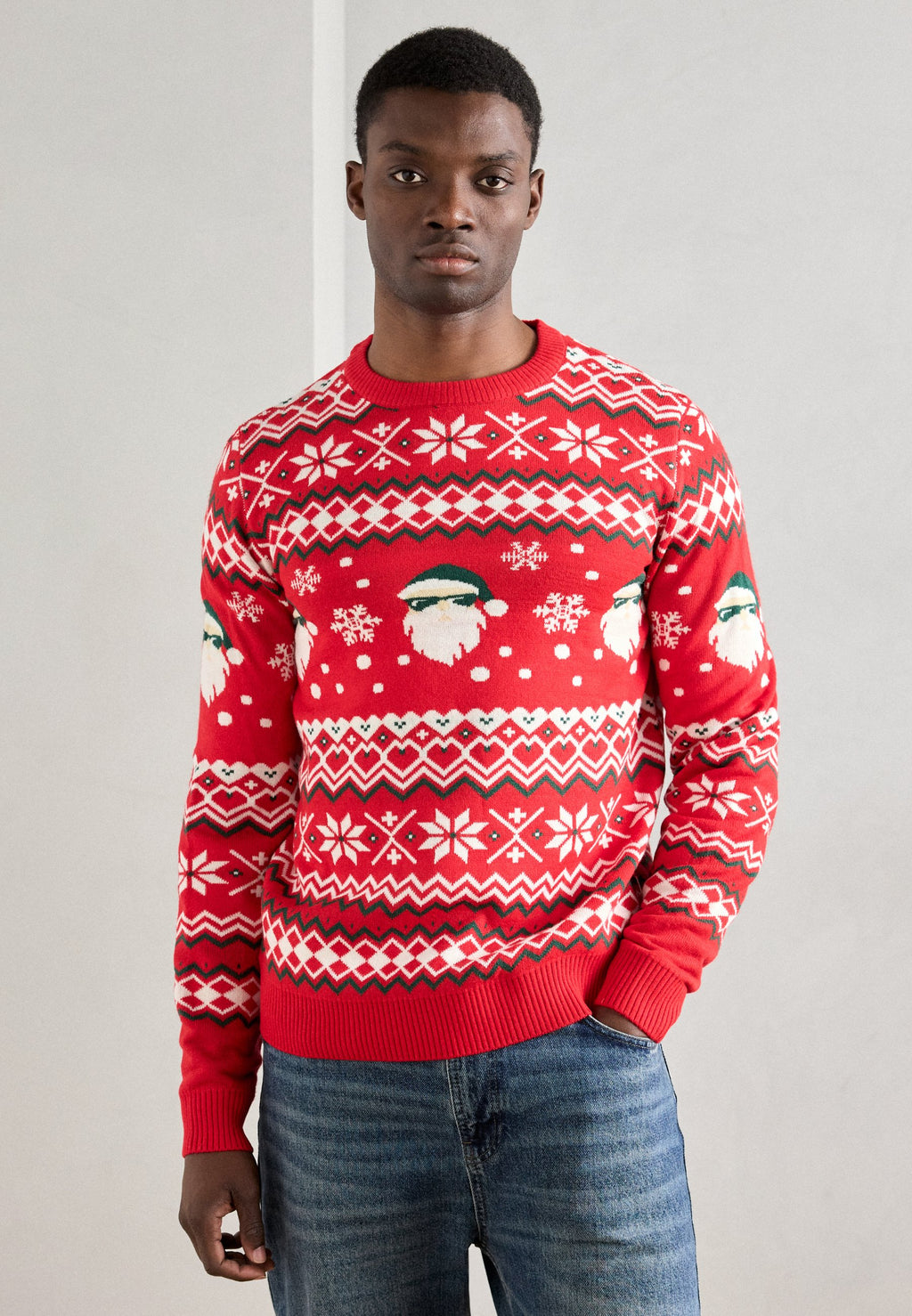 SANTA SWEATER Media 3
