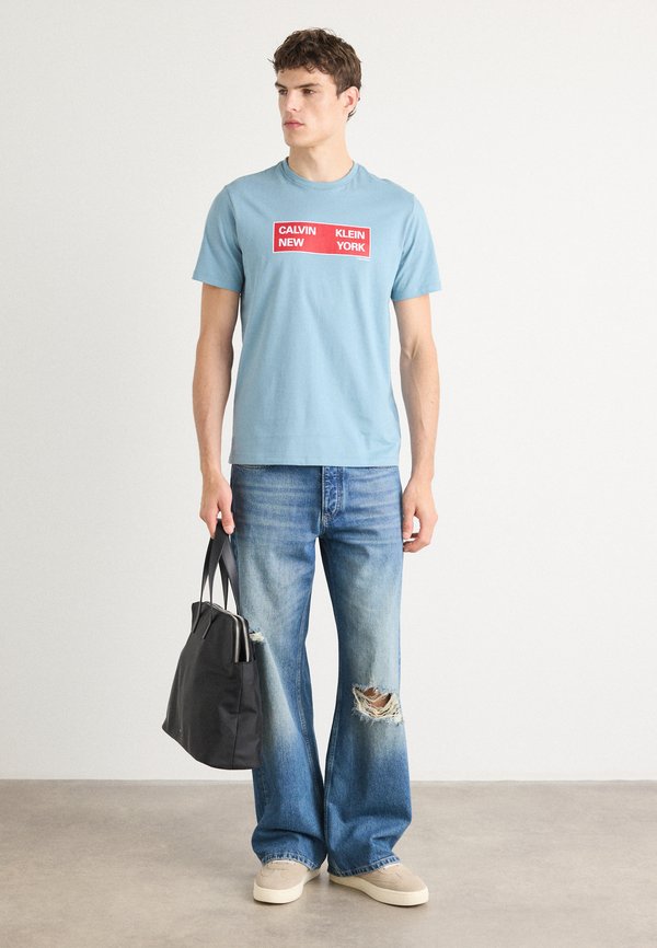 Calvin Klein Jeans BOX GRAPHIC TEE