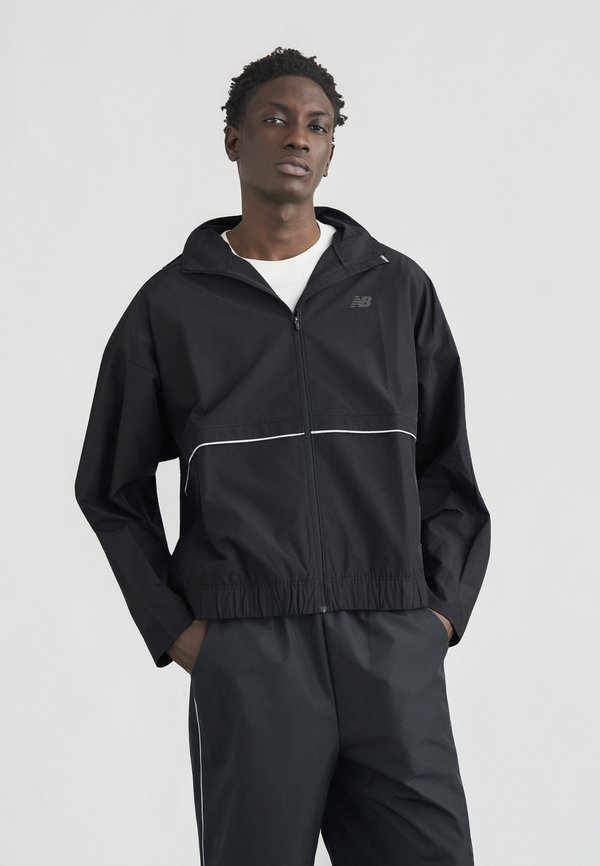 New Balance ELUSIVE - Summer jacket - black