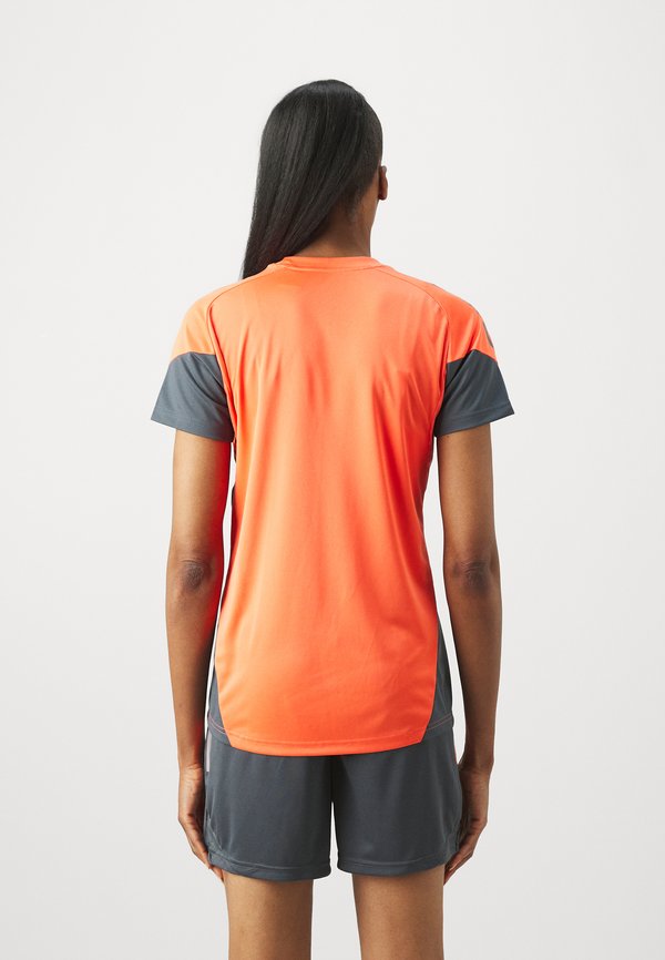 adidas Performance FC BAYERN TRAINING WOMEN