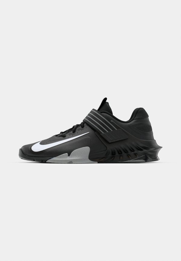 Nike Performance SAVALEOS - Training shoe - black/white/grey fog/laser orange