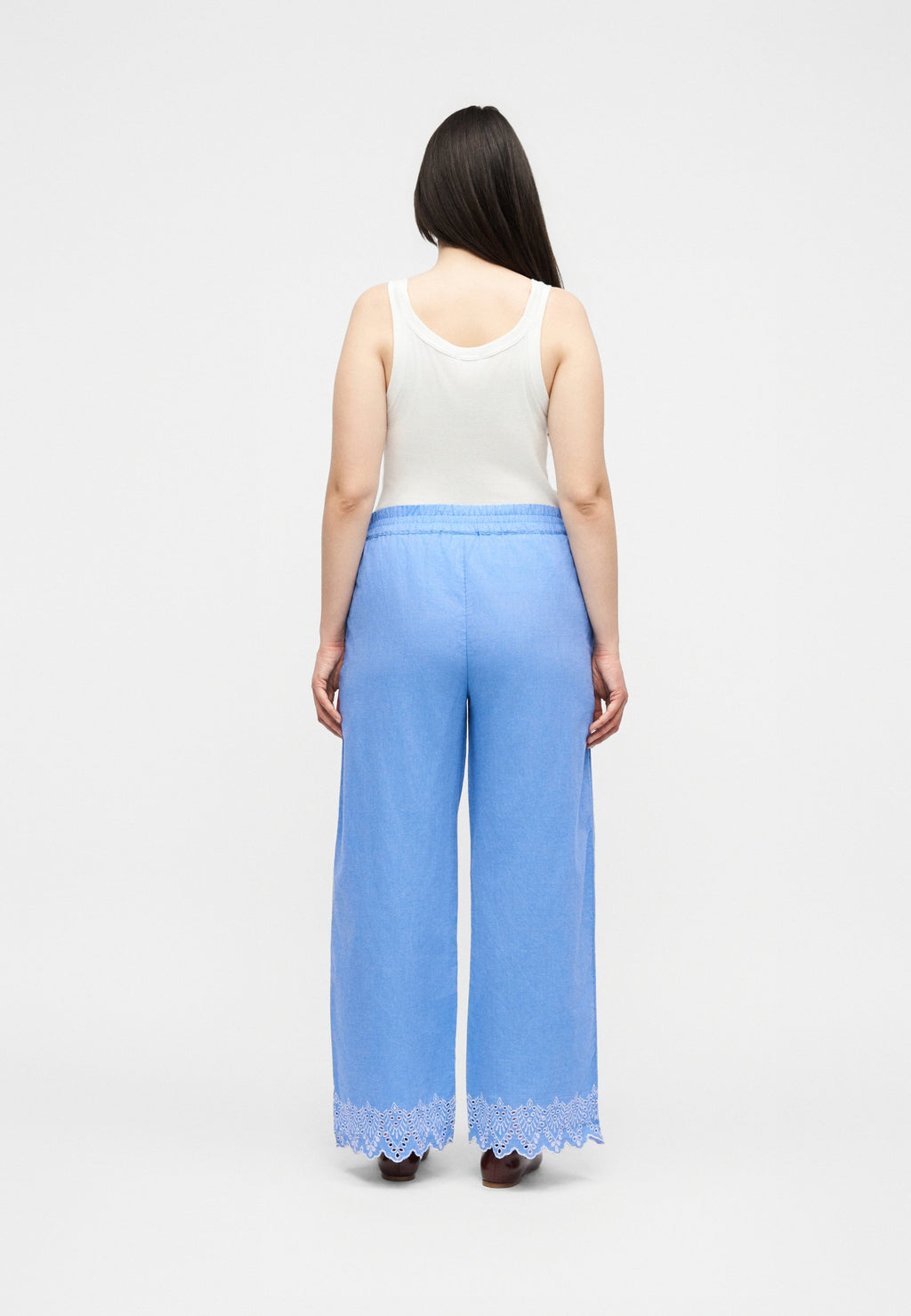 CARPAULA PULL UP PANT Media 4