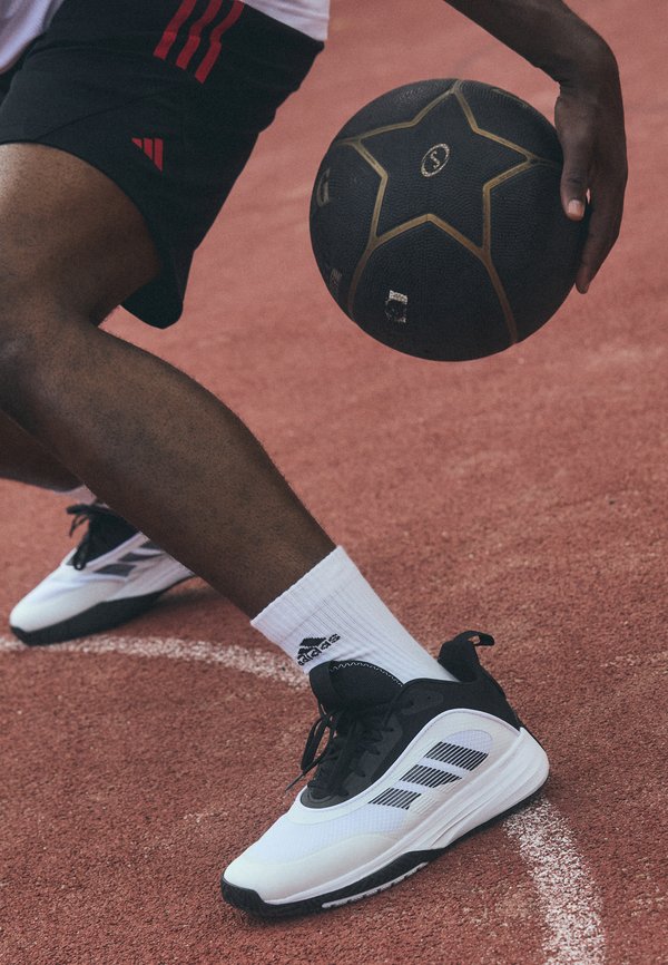 adidas Performance OWN THE GAME UNISEX - Basketball shoes - footwear white/core black