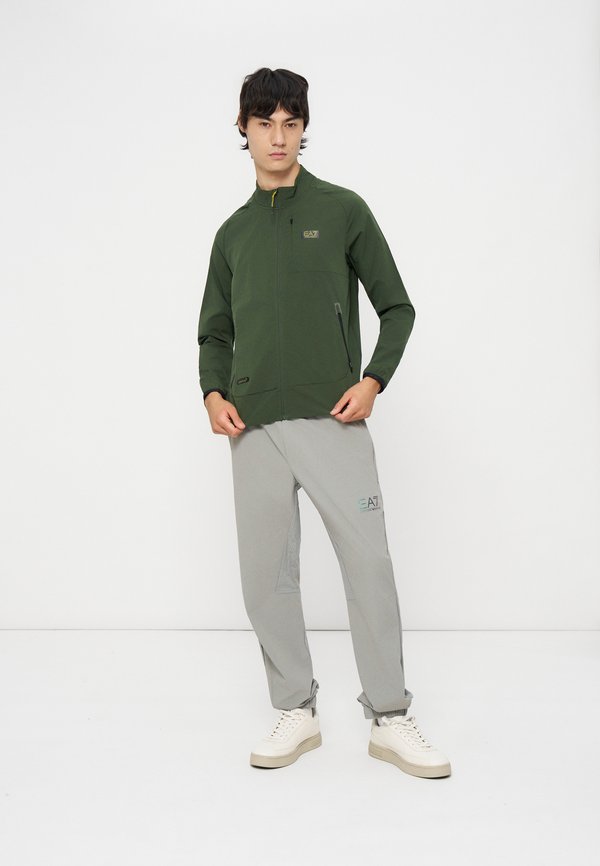EA7 Emporio Armani