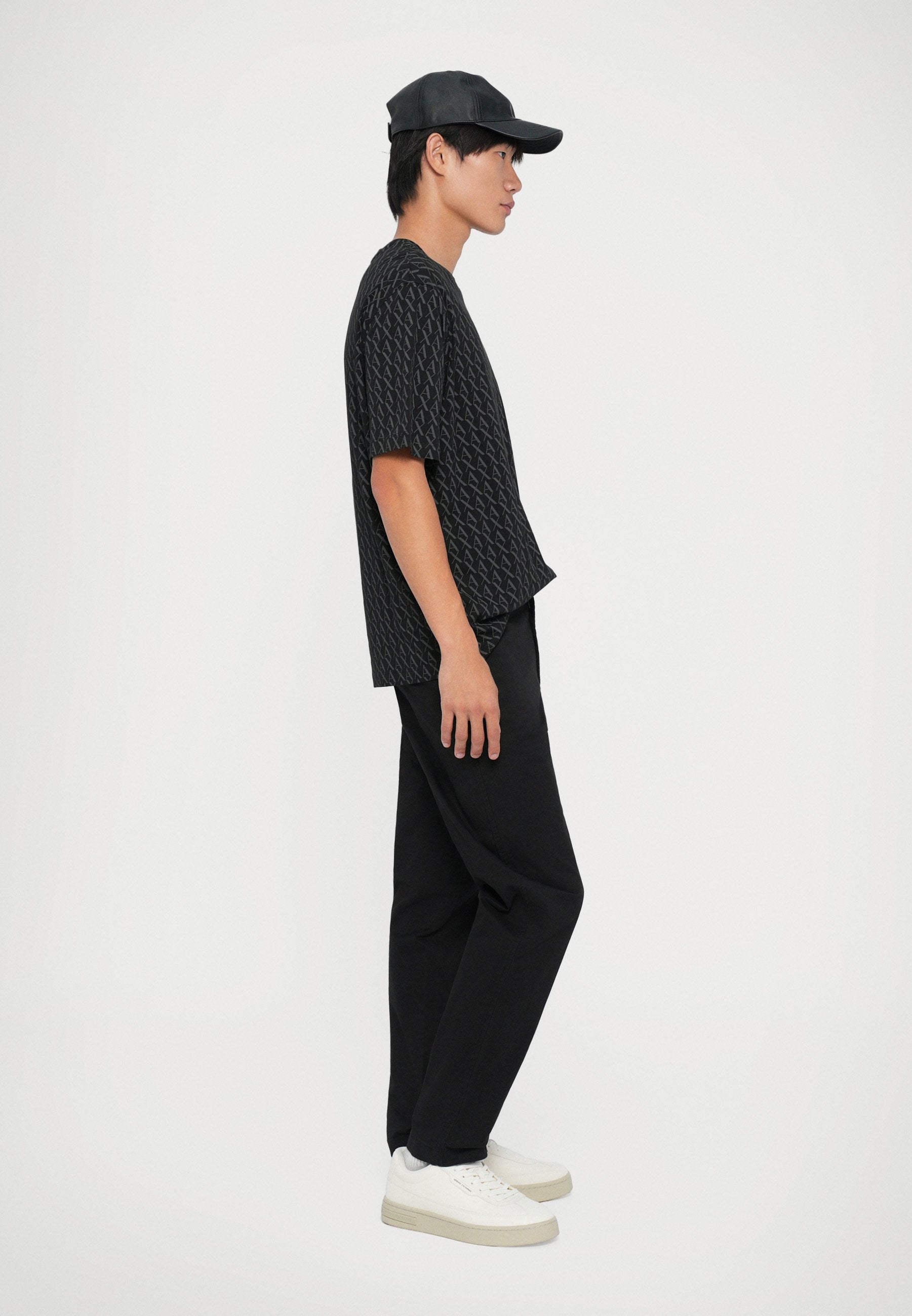 TROUSER Media 6