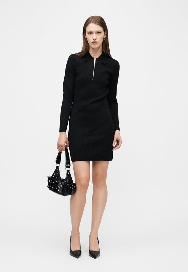 MICHAEL Michael Kors EMBOSSED