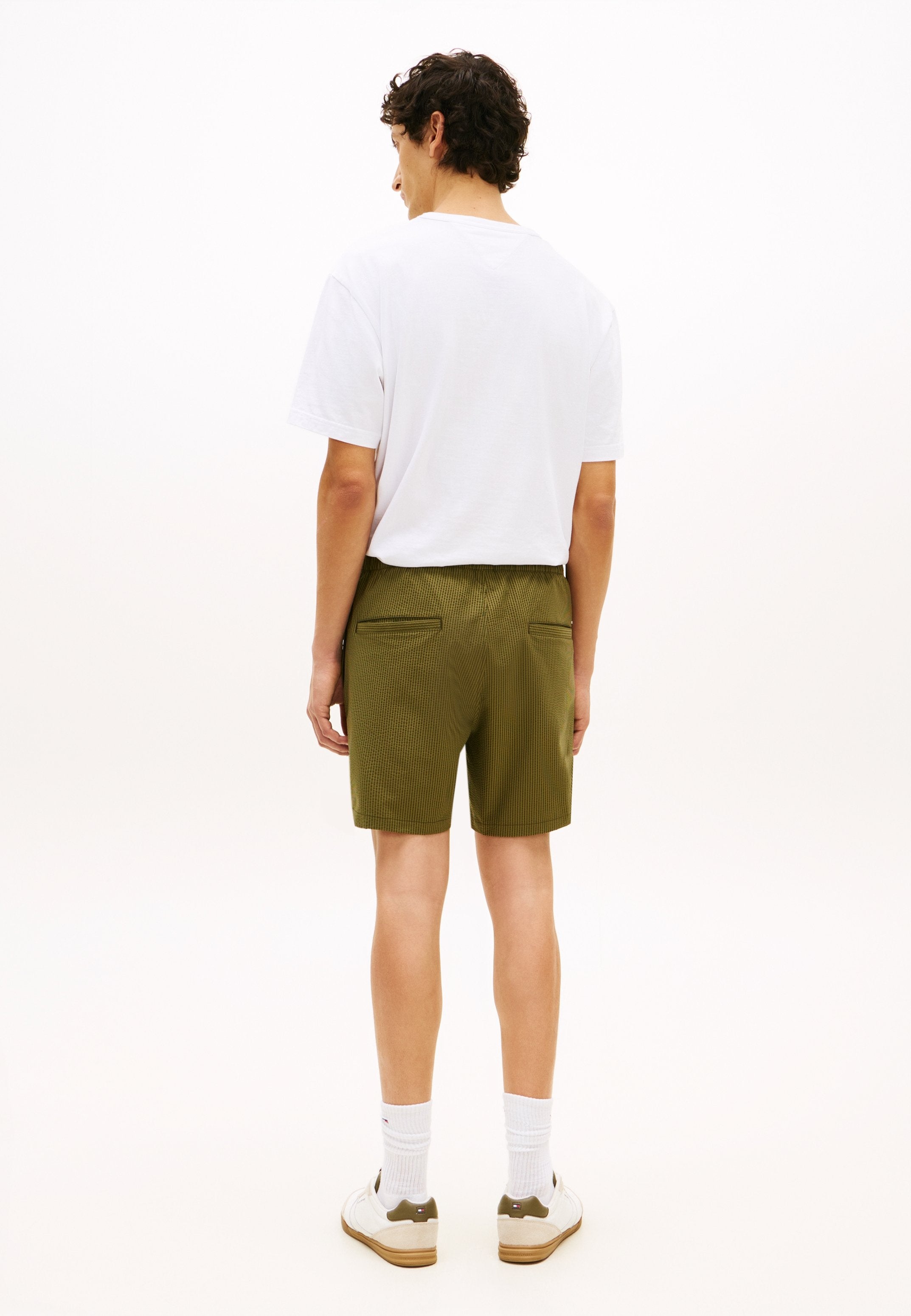 DOVER PERFORMANCE SEERSUCKER SHORTS Media 4