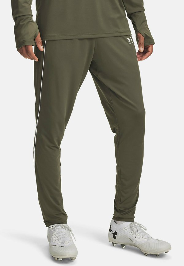 Under Armour CHALLENGER TRAINING - Tracksuit bottoms - marine od green