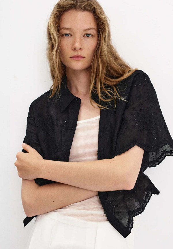 Mango ADULT - Button-down blouse - black
