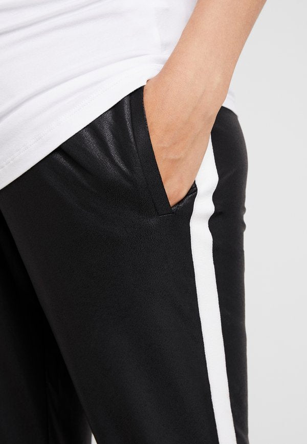 LOVE2WAIT PANTS PIPING