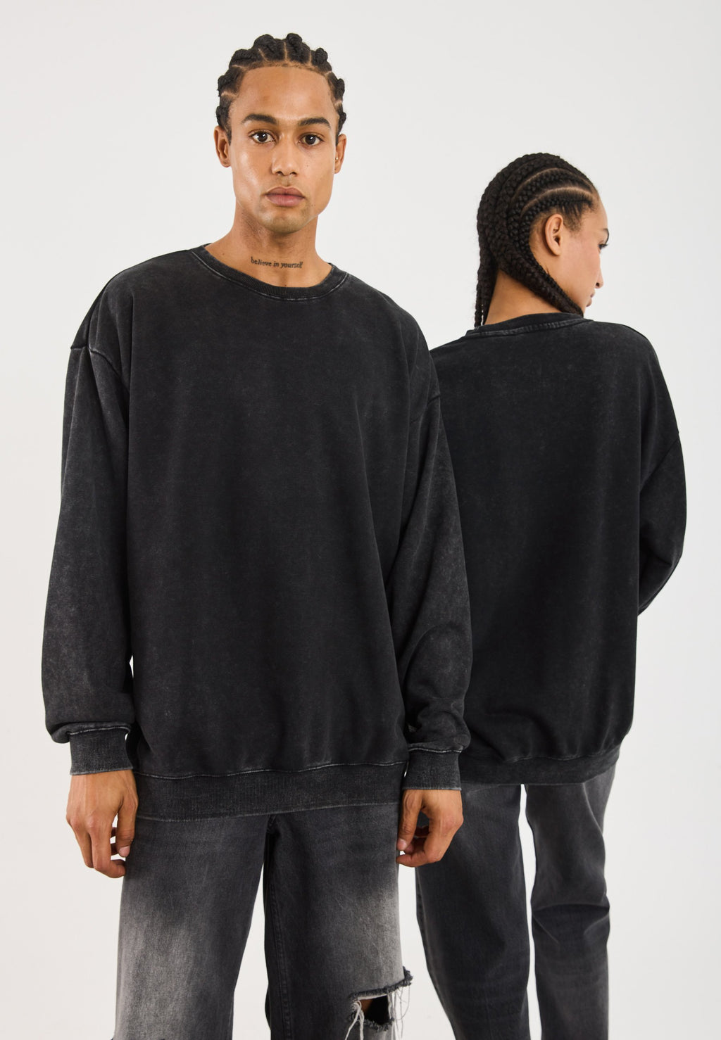 YOURTURN UNISEX OVERSIZED FIT WASHED SWEATSHIRT