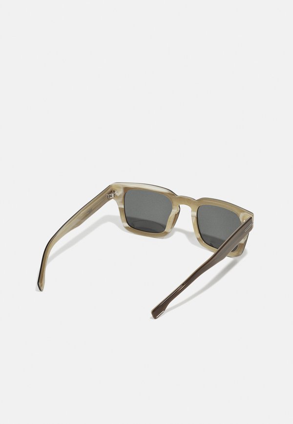 BOSS UNISEX