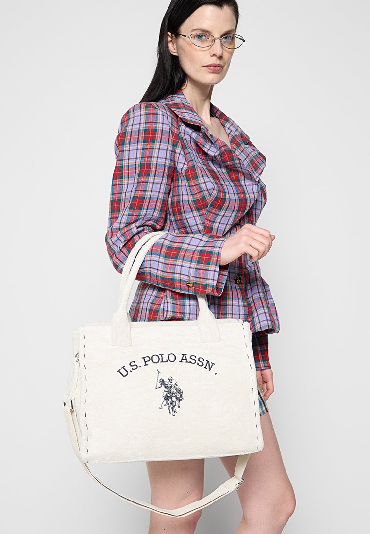 U.S. Polo Assn.