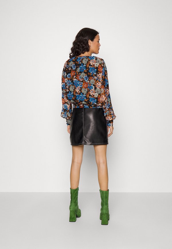 VILA VIFANNA  WRAP TOP