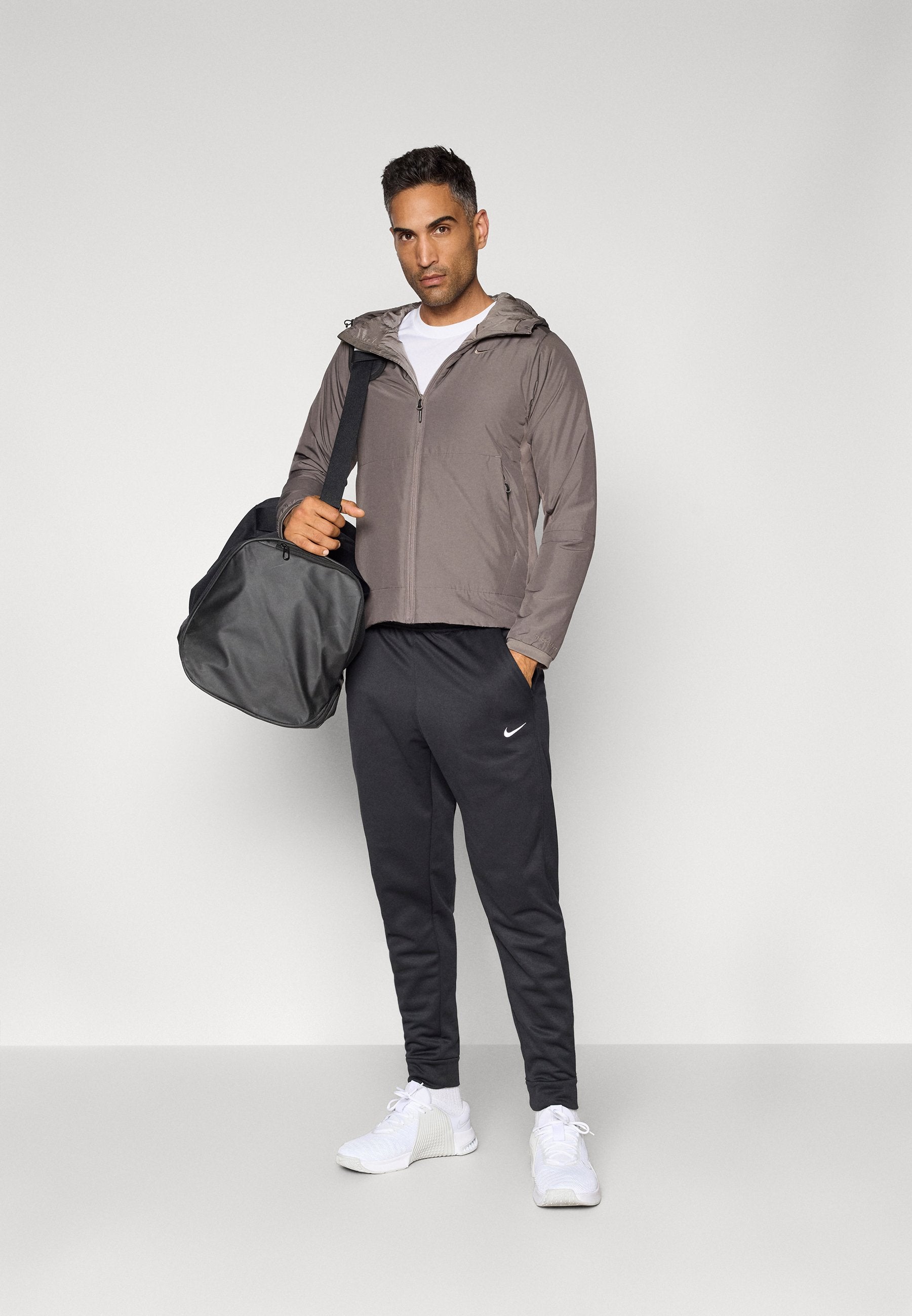 Nike Performance UNLIMITED