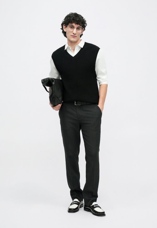 J.LINDEBERG LOGAN TECNO STRETCH PANTS