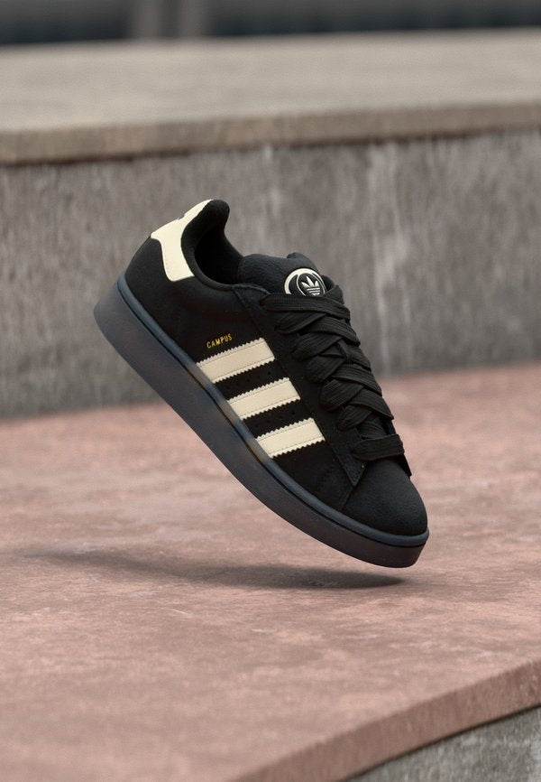 adidas Originals CAMPUS - Trainers - core black/cream white/gold-coloured metallic