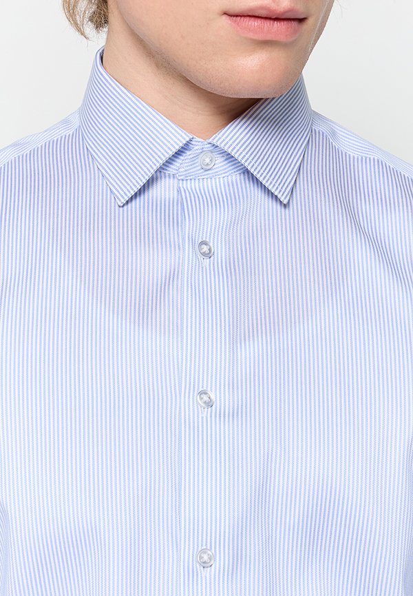 Calvin Klein SLIM FIT