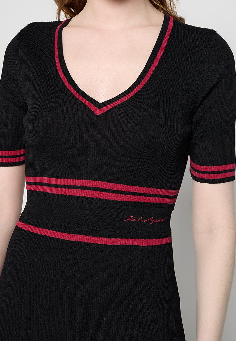 KARL LAGERFELD Strickkleid Media 5