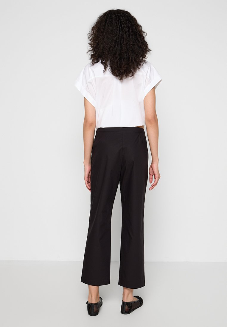 TWINSET