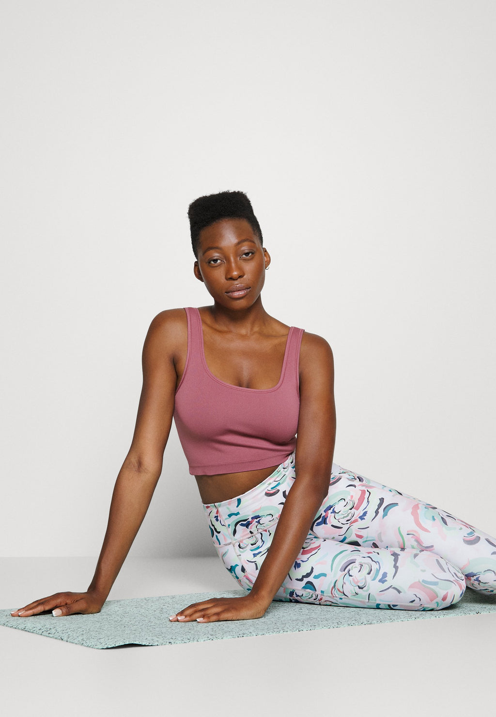 Athleta AURORA SCOOP CROP TANK