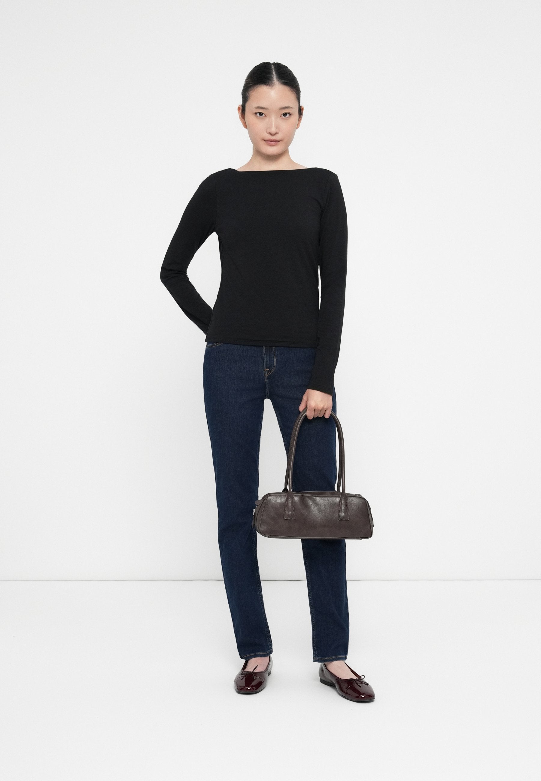 GAP BALLET BOAT