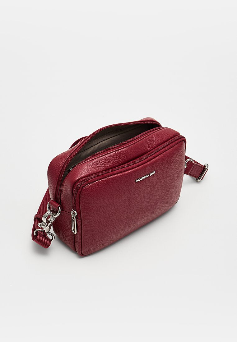 Mandarina Duck