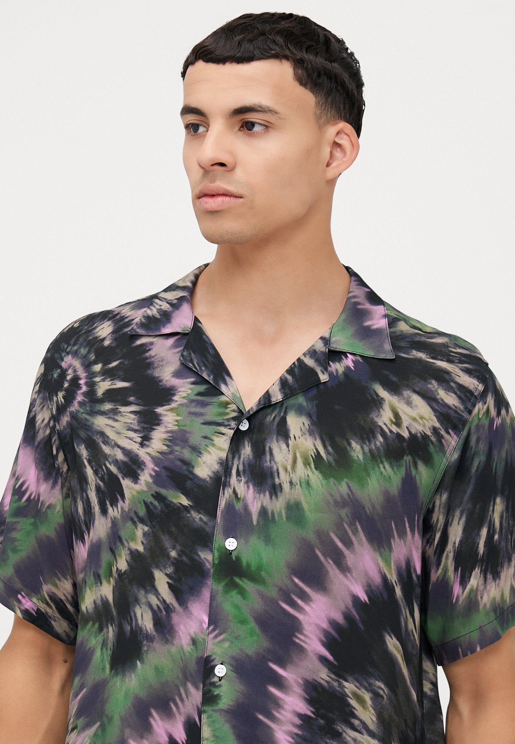 Bather FIG SWIRL TIE DYE PRINTED CAMP SHIRTS