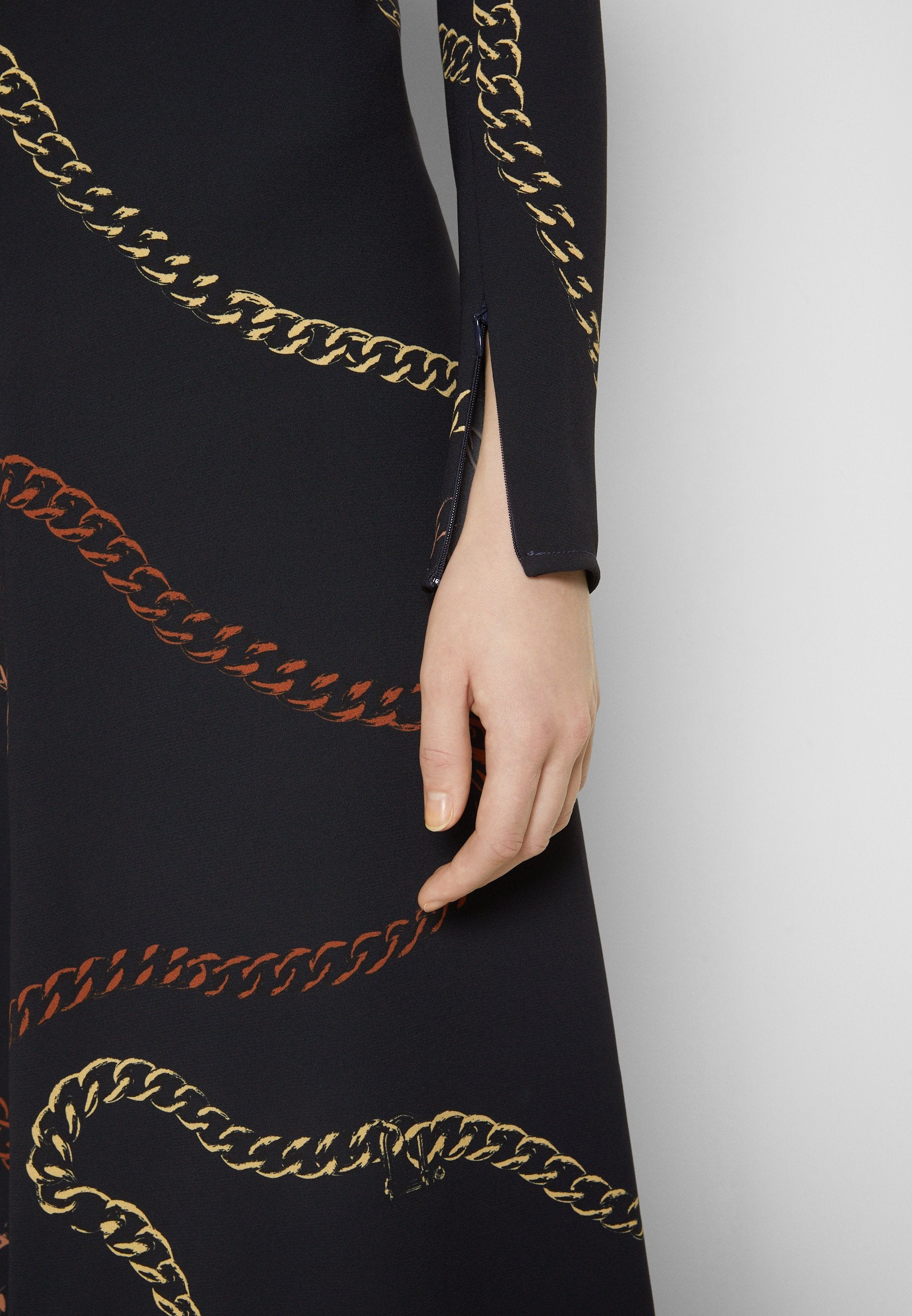 Victoria Beckham SLEEVE DETAIL DOLMAN MIDI