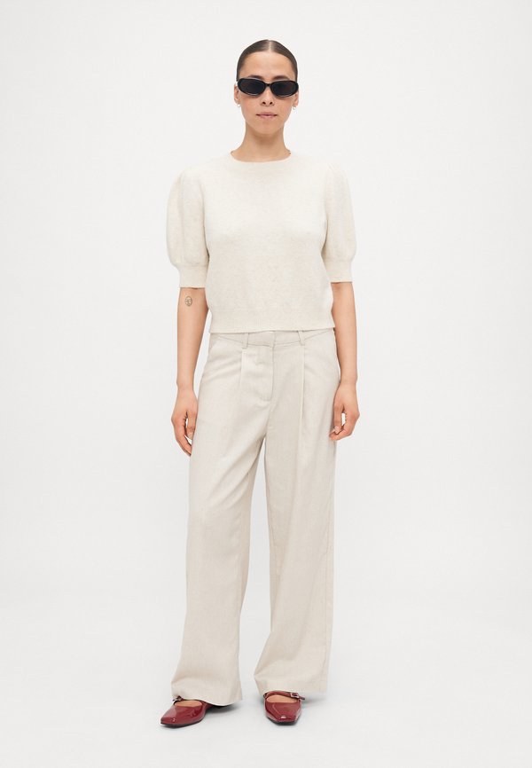 Vero Moda Petite VMDOFFY 2/4 O NECK