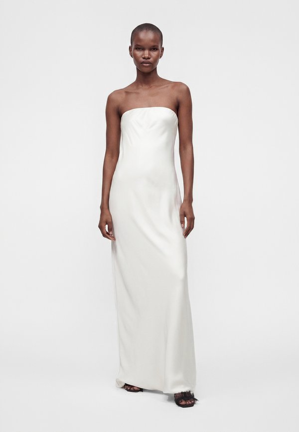 Norma Kamali BIAS STRAPLESS GOWN