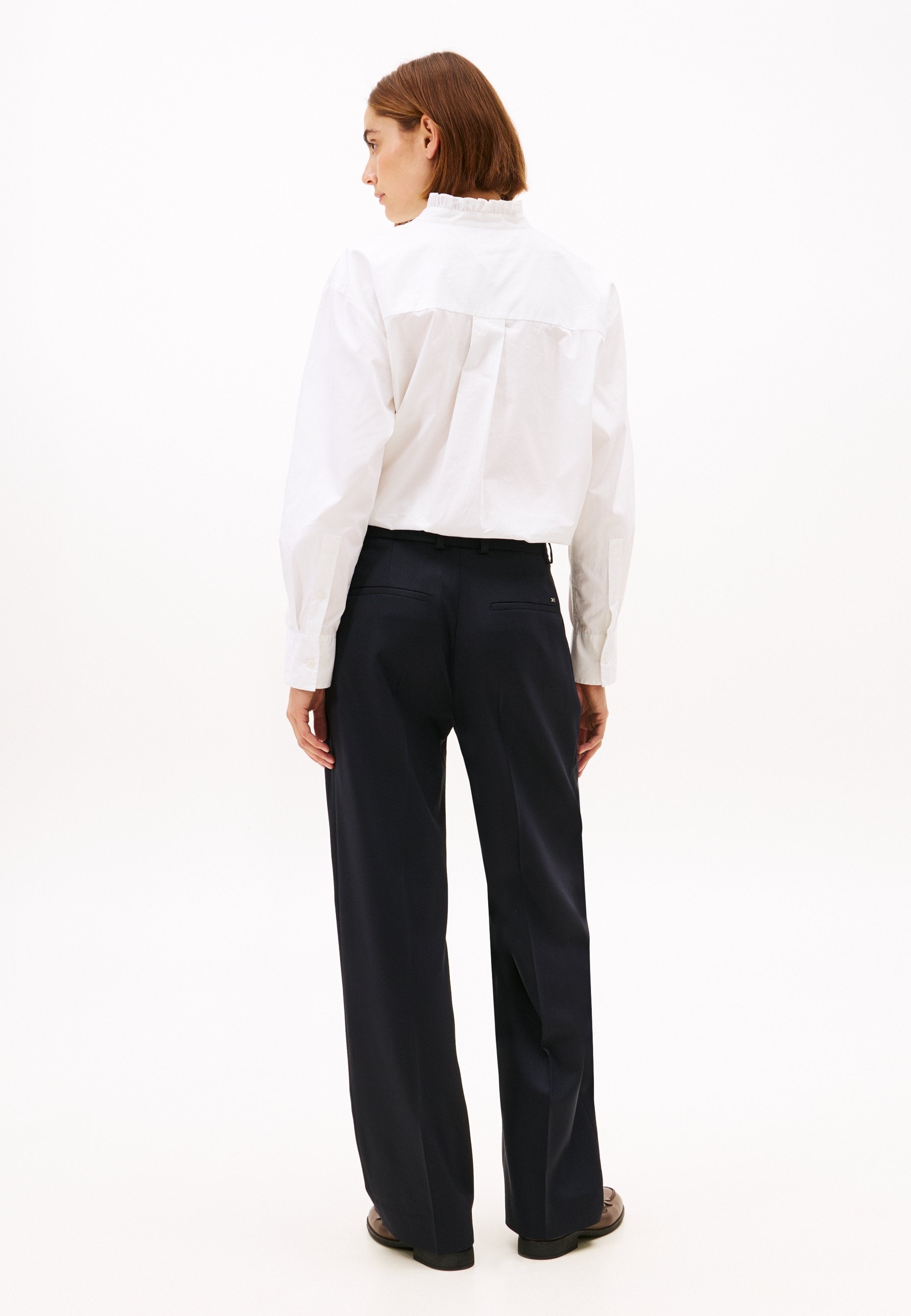 TIMELESS WOOL BLEND RELAXED STRAIGHT TROUSERS Media 4