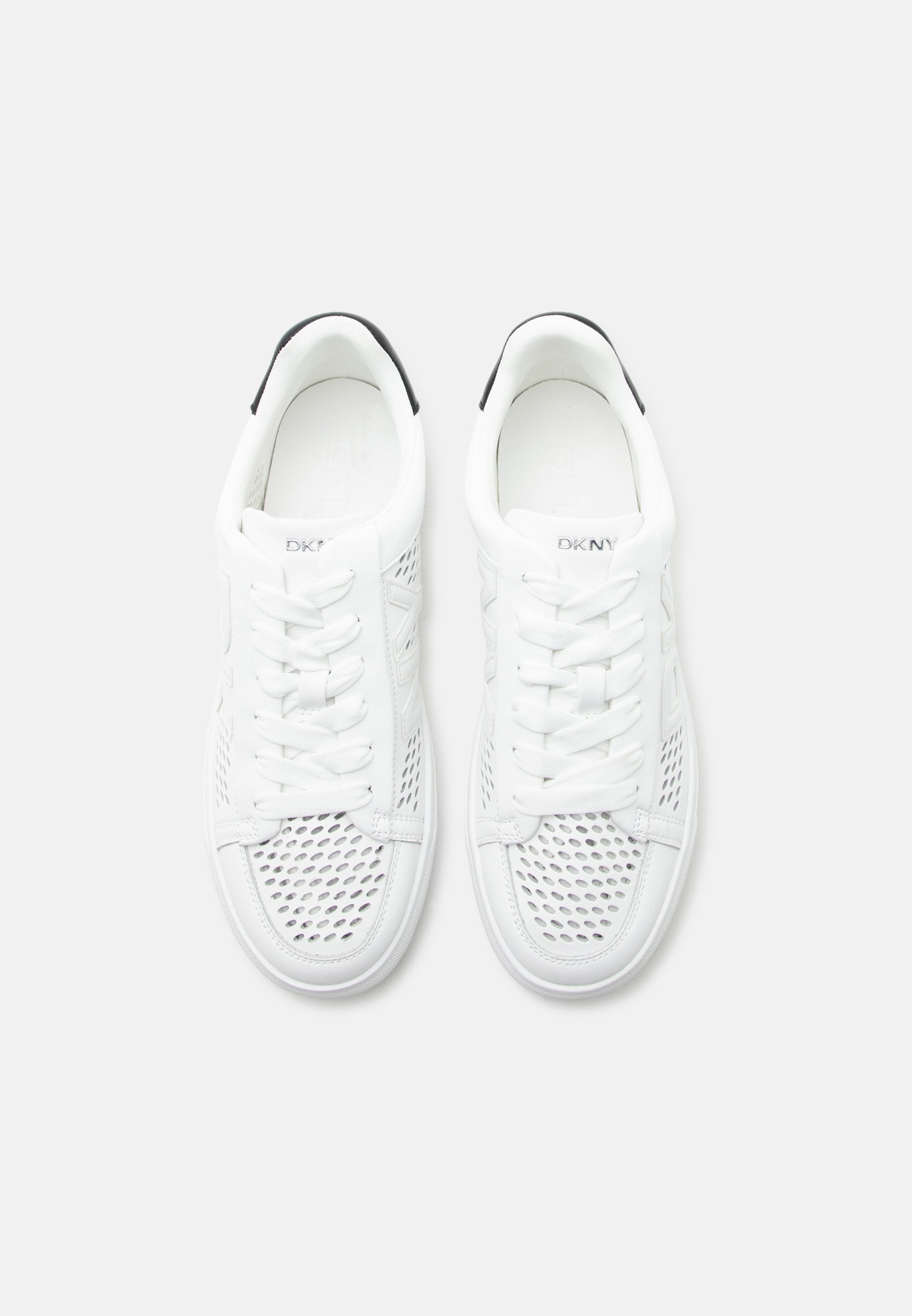 DKNY ABENI LACE UP
