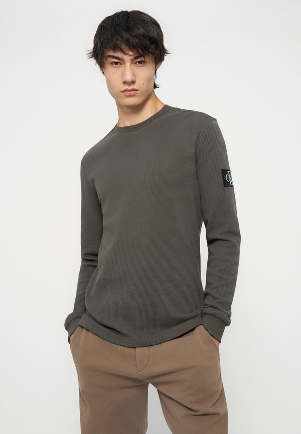 Calvin Klein Jeans