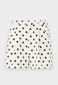 ONLY ONLTAMILA PLEAT - Shorts - ecru/black