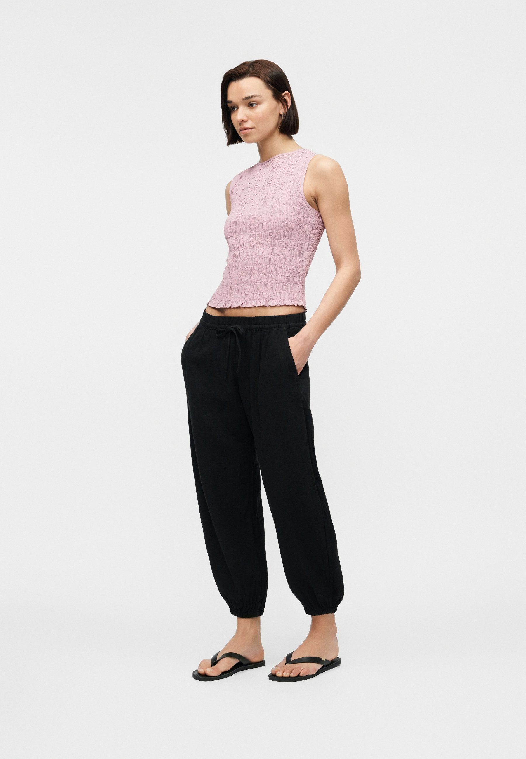 GAP SMOCKED