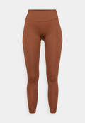 Stronger SEAMLESS CONTOUR SCRUNCH LEGGINGS