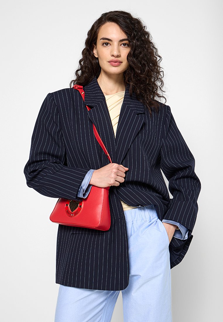 Love Moschino