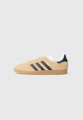 adidas Originals GAZELLE UNISEX - Trainers - magic beige/core black/white