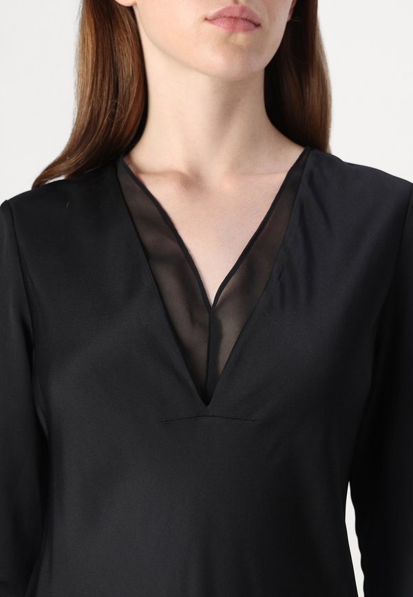 Calvin Klein SHEER PANEL SHIFT MIDI DRESS