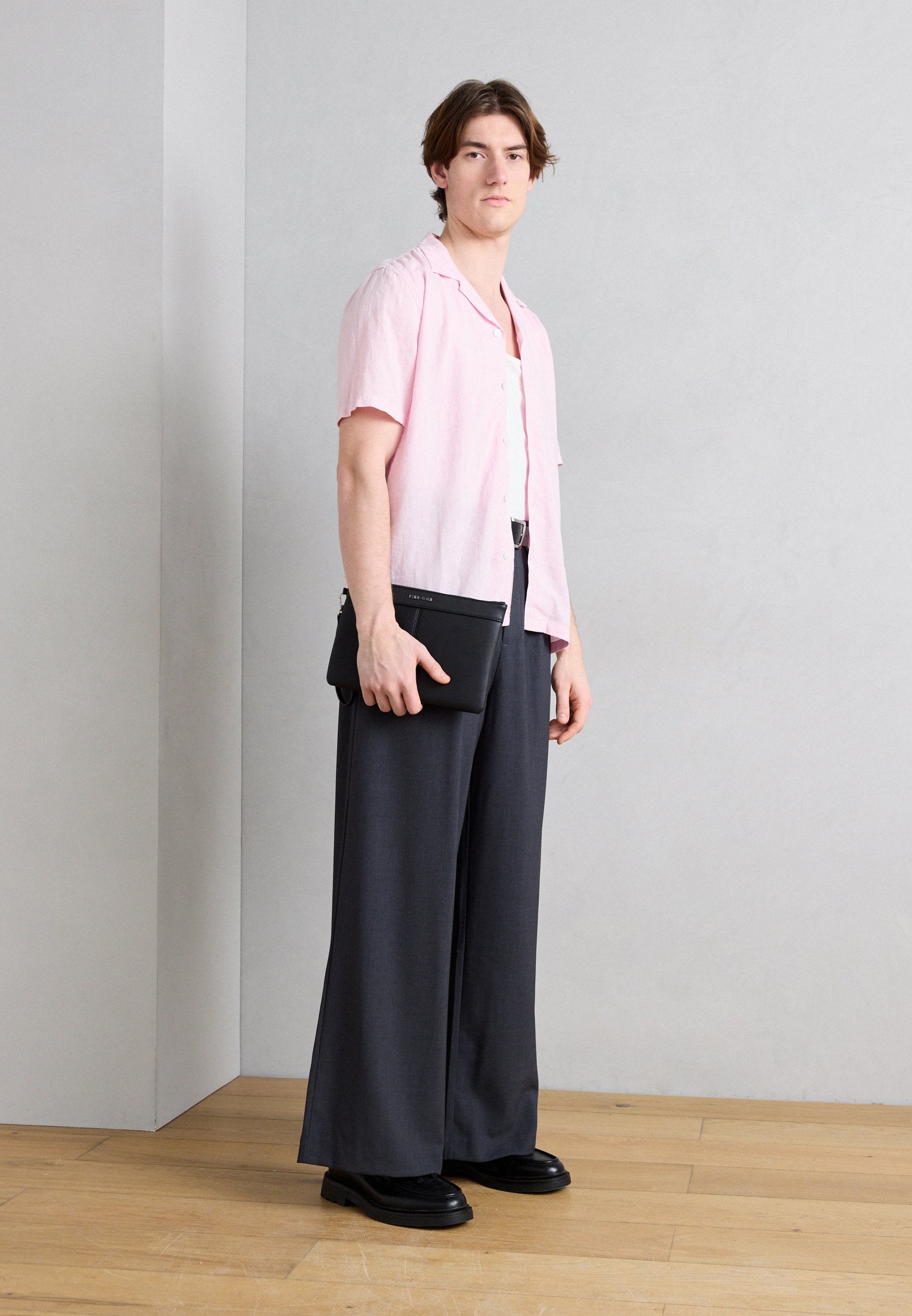 CASUAL RESORT Media 2