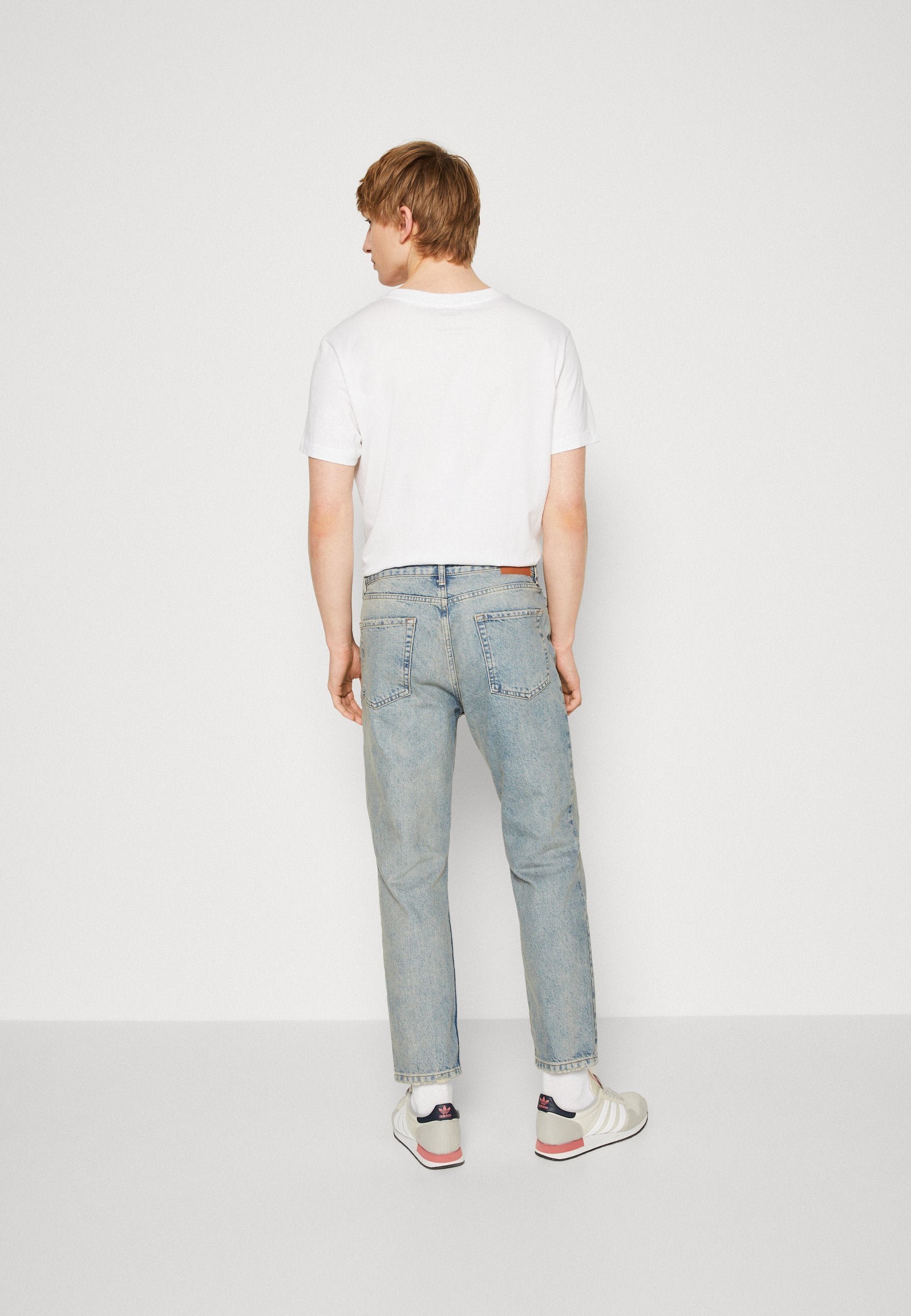 BDG Urban Outfitters DAD
