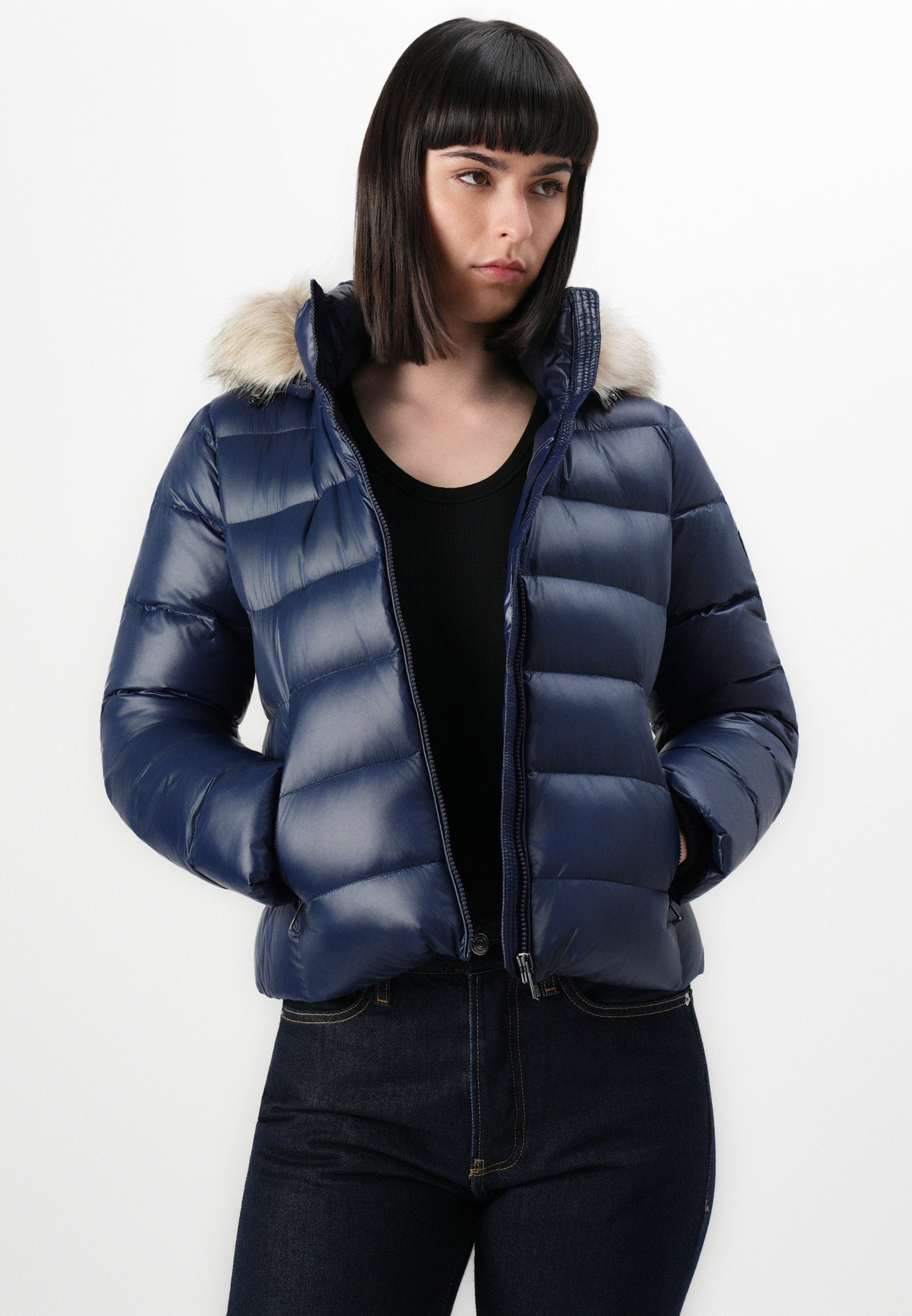 GLOSS JACKET Media 5