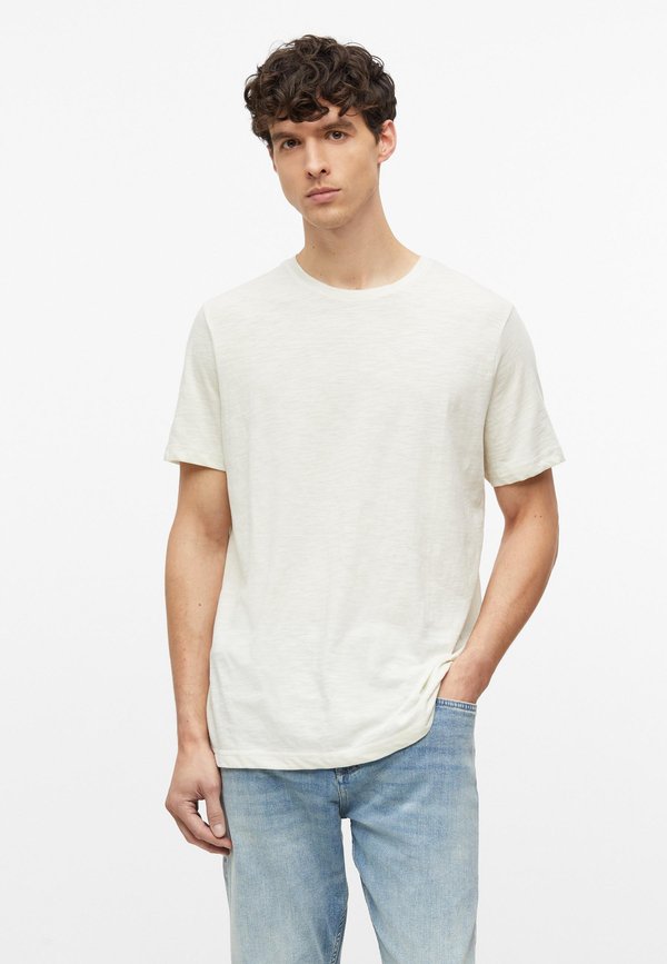 s.Oliver T-SHIRT - Basic T-shirt - beige