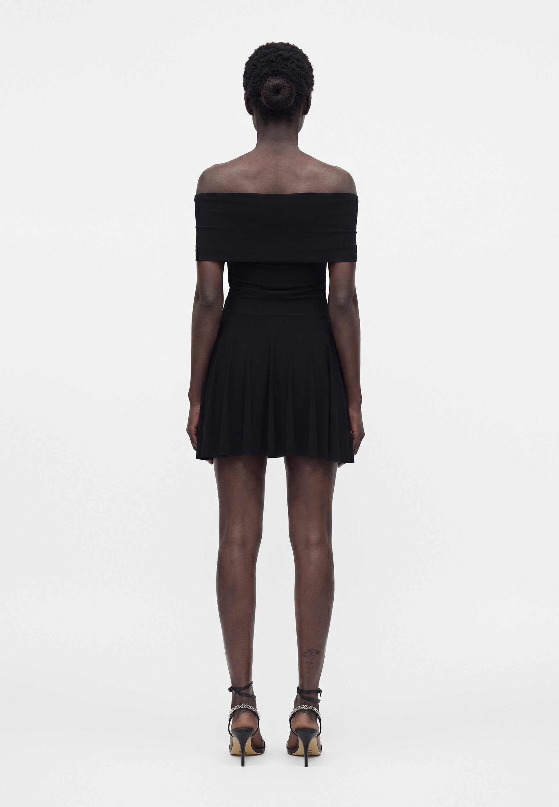 Norma Kamali COWL NECK HOODED PICKLEBALL DRESS
