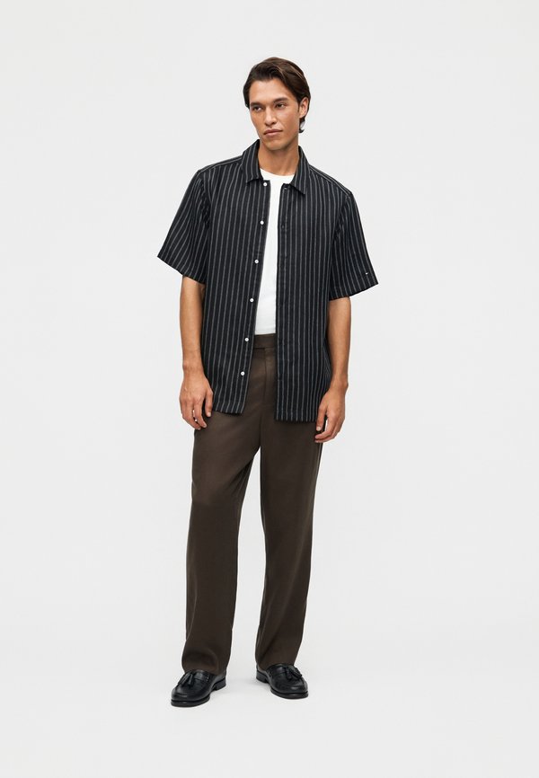 Tommy Hilfiger ENGINEERED STRIPE SHIRT