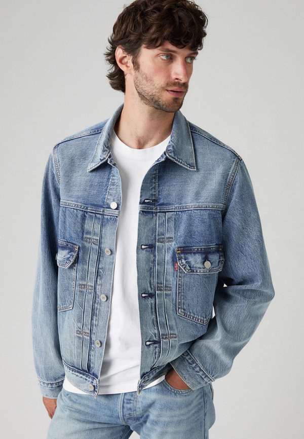 Levi's® TYPE 2 TRUCKER