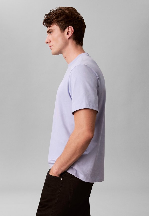 Calvin Klein Jeans SS HERO MONOLOGO TEE 20S