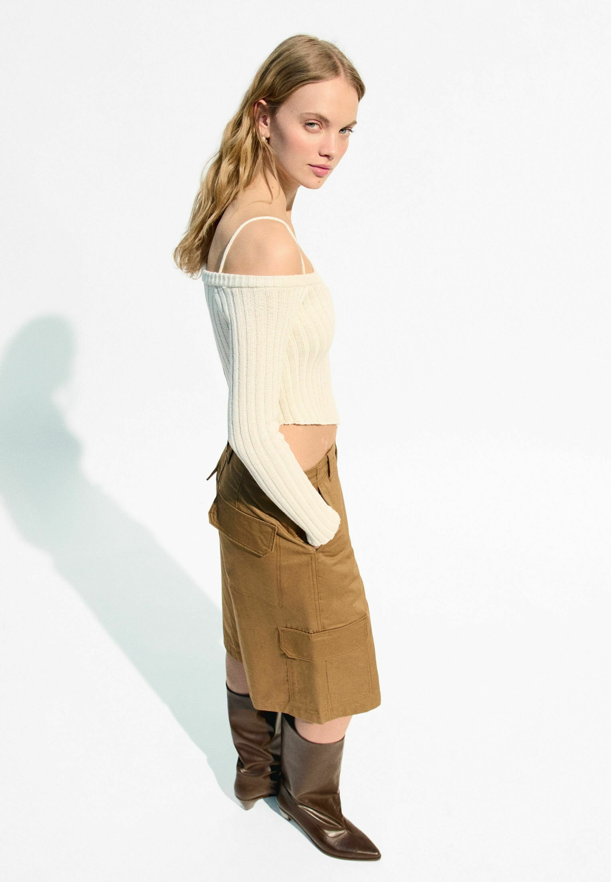 Bershka  BARDOT